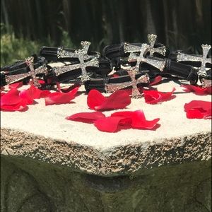 Cross leather adjustable bracelets